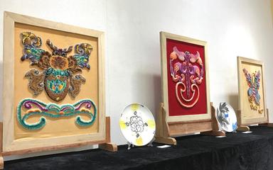 “潤(rùn)物”無(wú)聲 技藝生花——美術(shù)系工藝美術(shù)品設(shè)計(jì)專業(yè)師生展圓滿舉辦