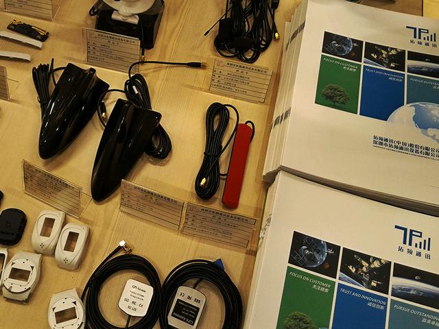 拓頻打破常規(guī) 引領(lǐng)4G金屬框手機天線設(shè)計 進軍智能硬件